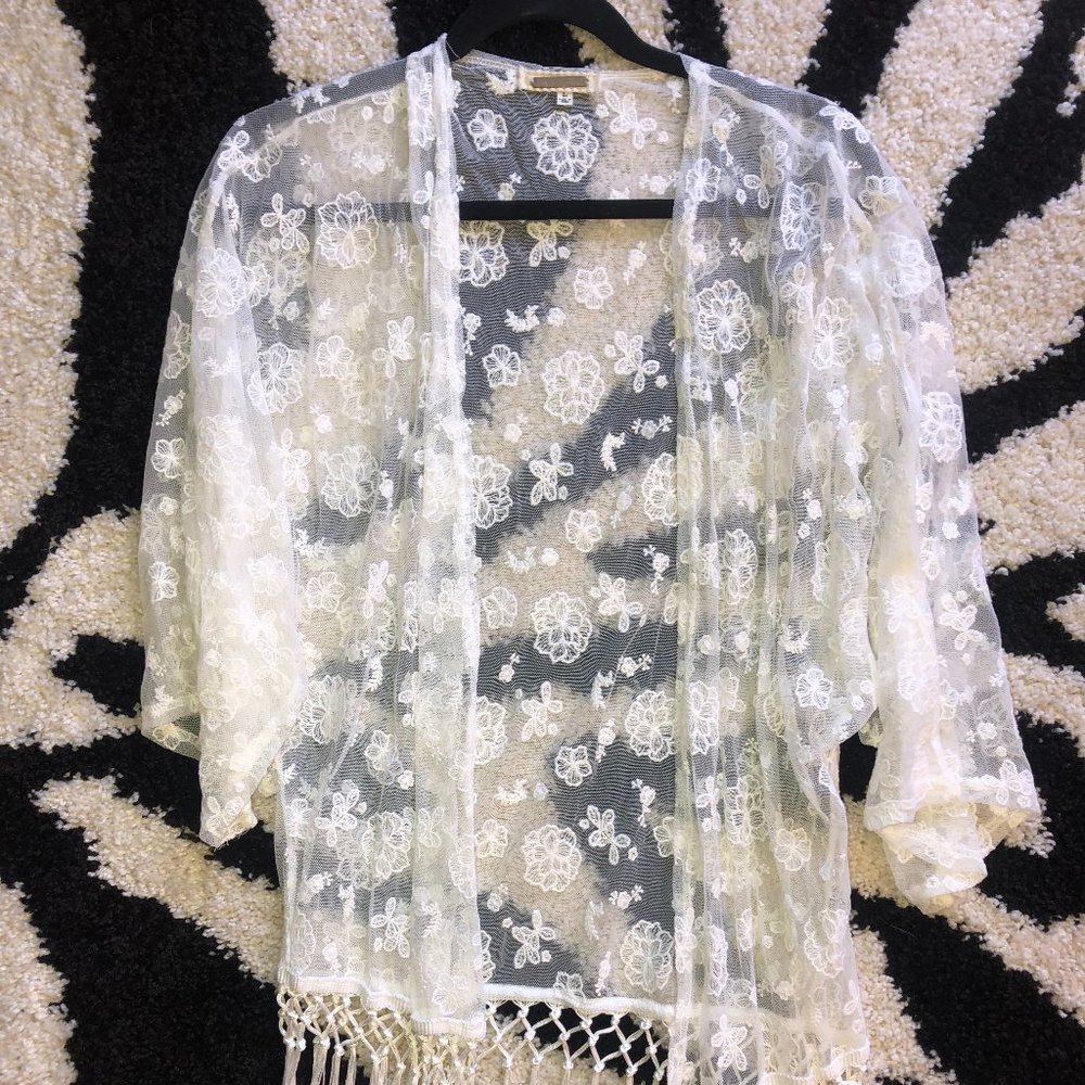 White Sheer Floral Lace Shawl with Tassel Fringe Trim